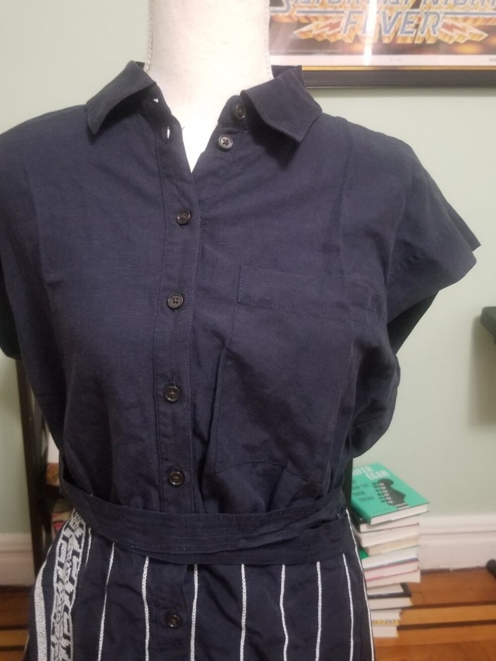Banana Republic Size Small Navy Blue wrap dress NWT - Picture 3 of 4